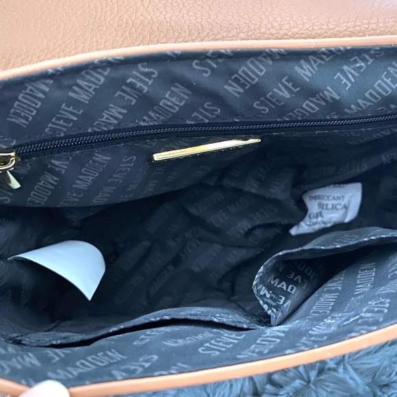 Steve Madden Bmelly Purse - Picture 9 of 12